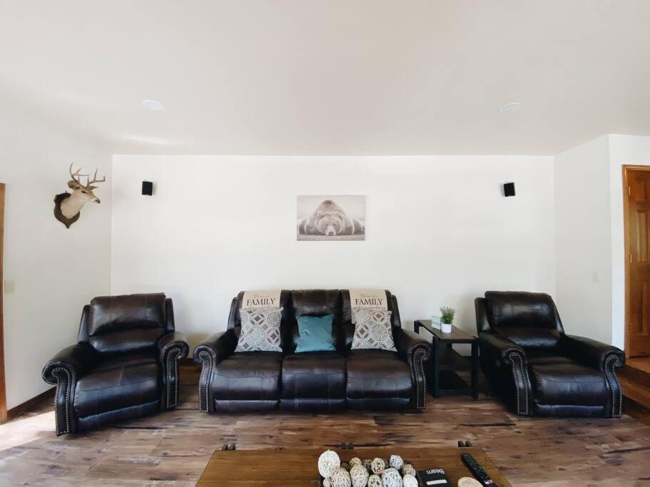 Kathys Cabin, King Bed, Hot Tub, Near-Nau & Downtown Attractions, Perfect Year-Round Mountain Getaway 弗拉格斯塔夫 外观 照片